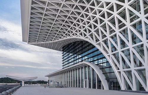 环氧富锌底漆体系中的界面黏结与阴极保护协同